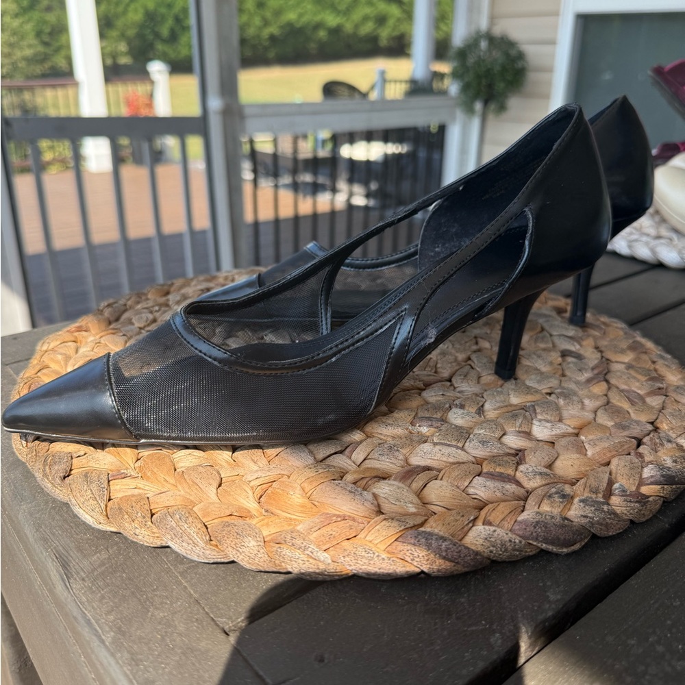 Elegant H&M Black Mesh Women's Heels, sz 10
